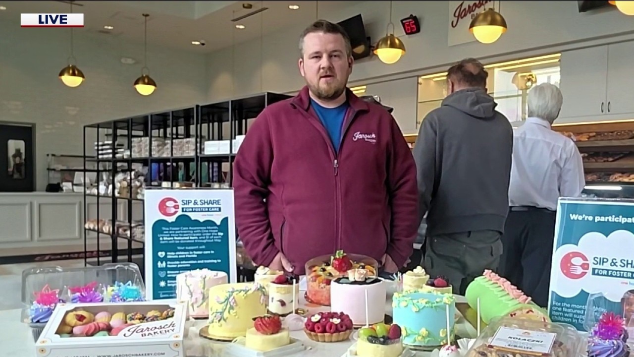 Jarosch Bakery in Elk Grove Village celebrates Mother's Day with tasty treats