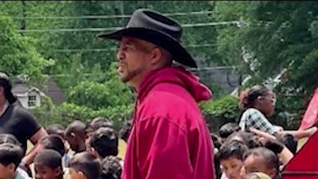 Uncle thanks heroic teacher who died saving his niece