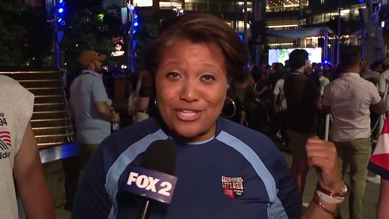Downtown Detroit cheers on Team USA in World Cup