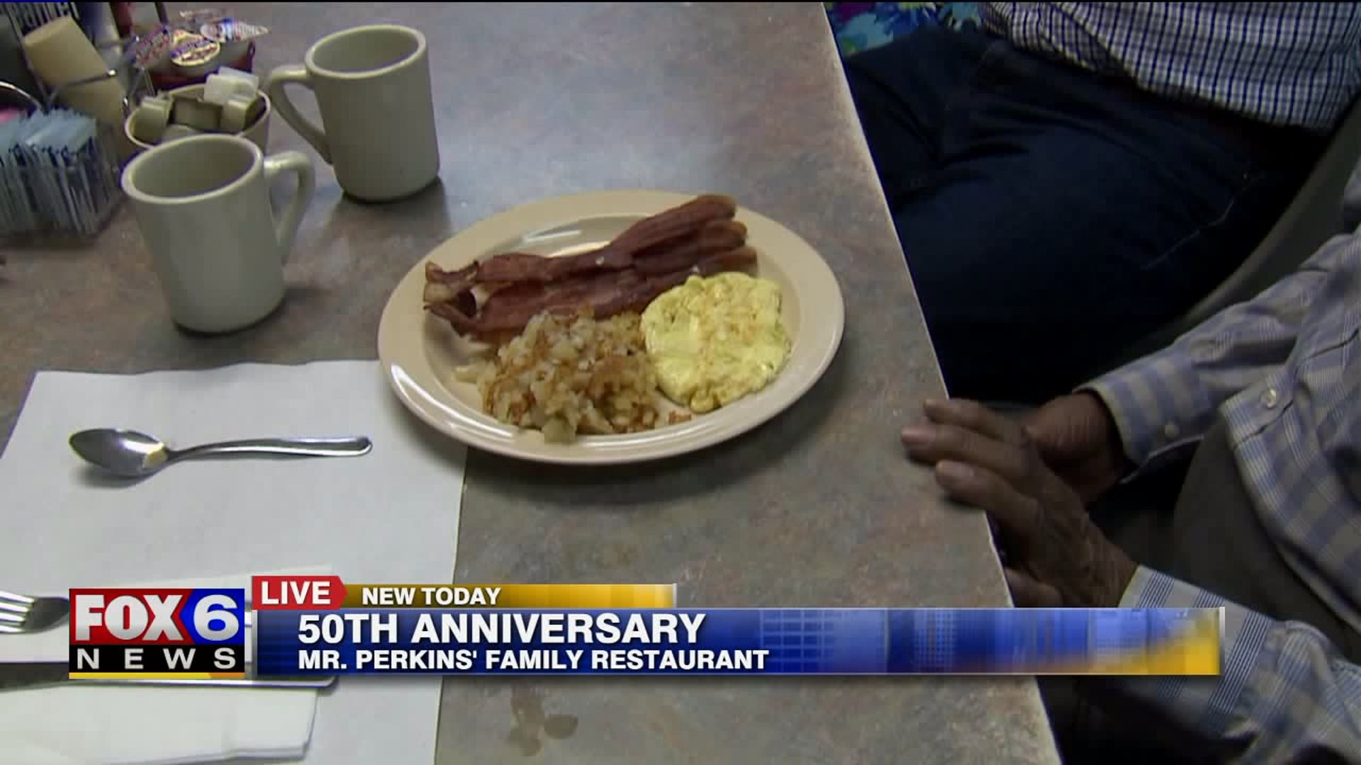 Kramp visits Mr. Perkins Family Restaurant
