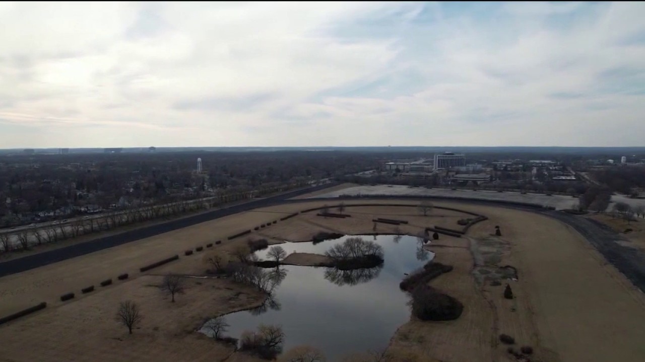 Arlington Heights leader reacts to news of Bears eyeing Indiana for new stadium: 'Wake-up call'