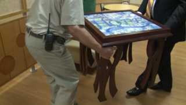 Art table donated to Children's Hospital