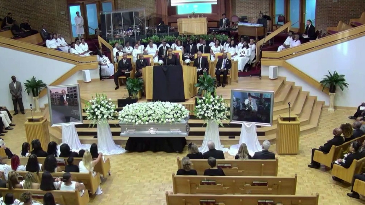 Homegoing service held for Peabo Bryson in Atlanta