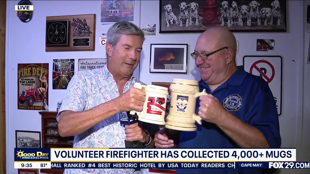 Mugsy Shows Bob His Collection