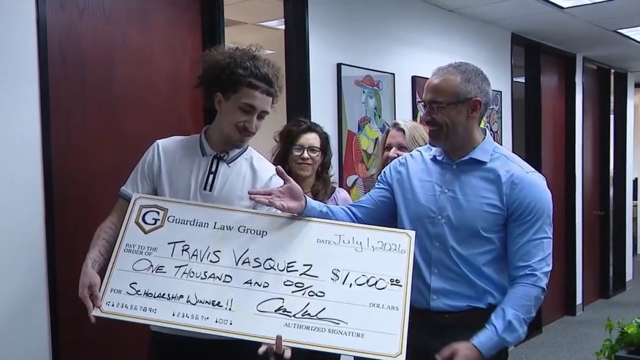 Phoenix student earns law firm scholarship