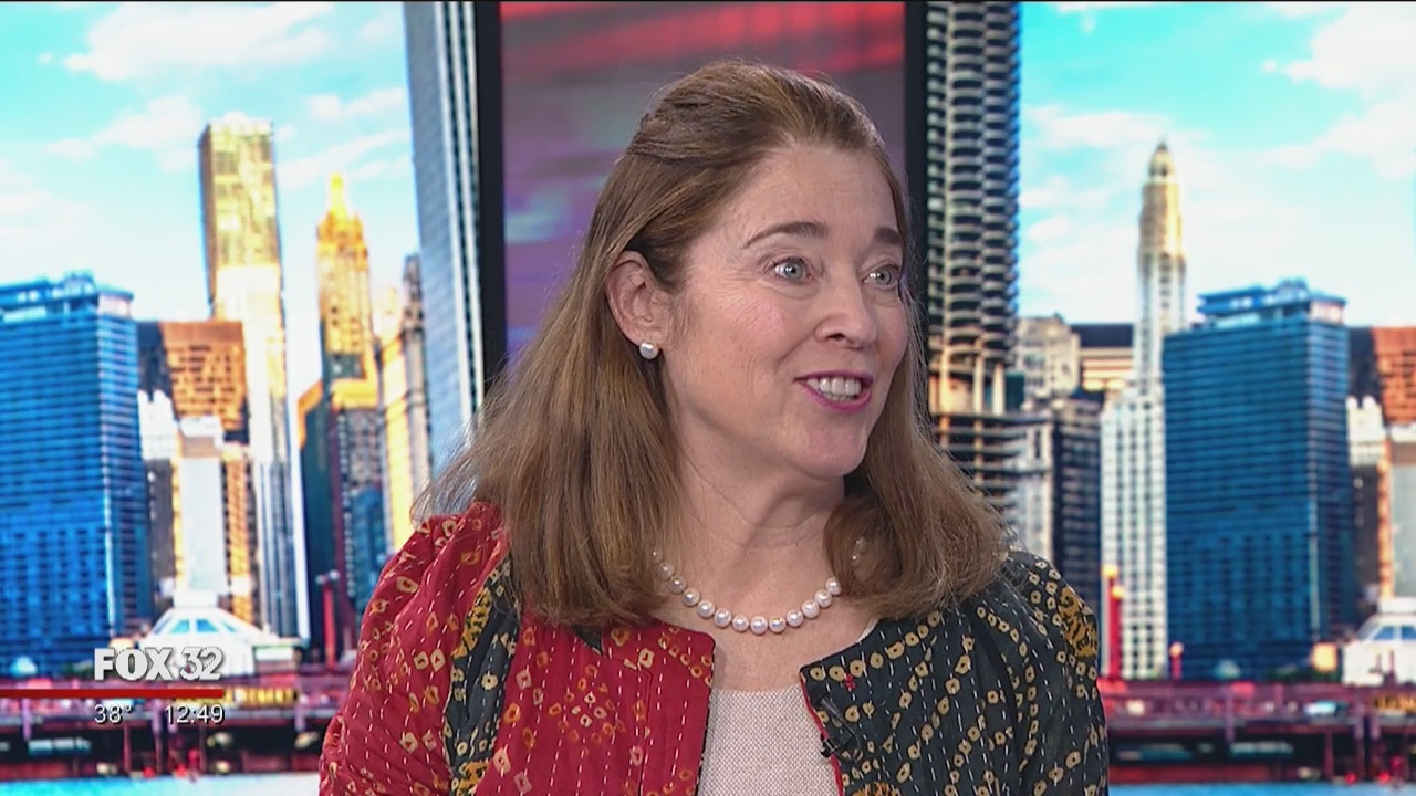 Best-selling author Mary Alice Monroe talks about her new book