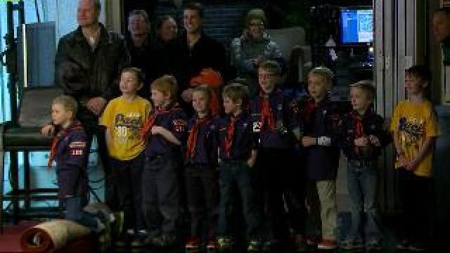 Scouts visit FOX6 studio