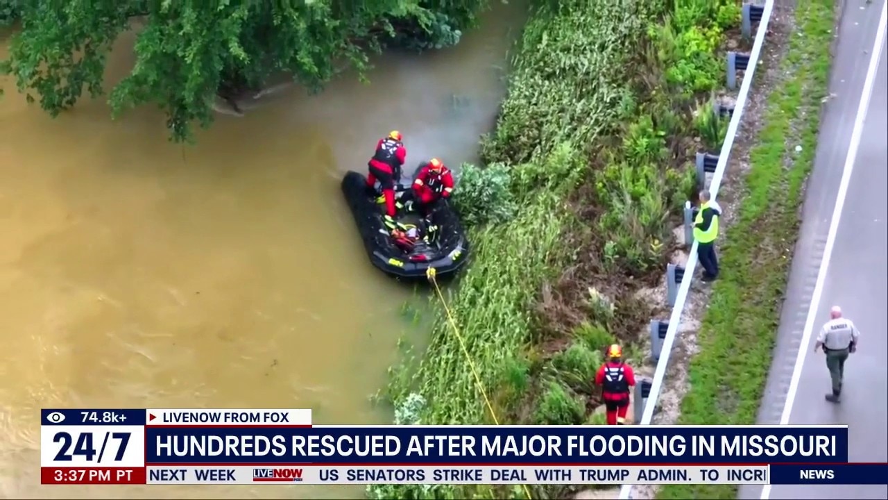 Hundreds rescued after major flooding in Missouri