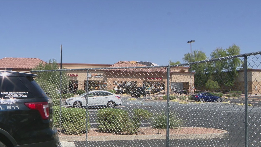4 men, including 2 brothers, remain in hospital following Chandler blast