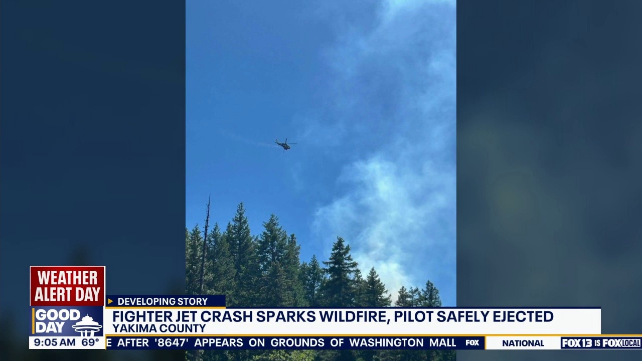 Fighter jet crash sparks wildfire near Yakima