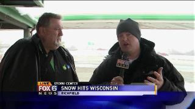 Winter weather conditions in Richfield, Slinger