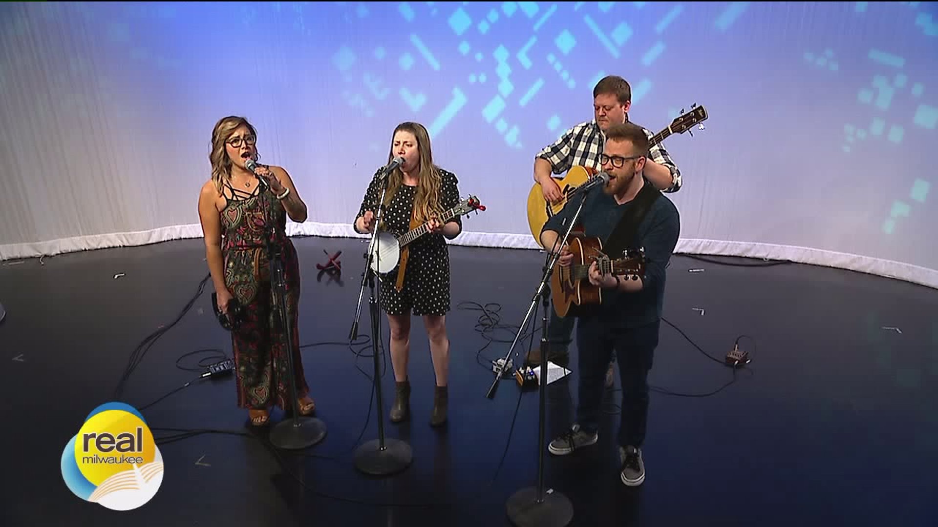 Wayward Fields performs