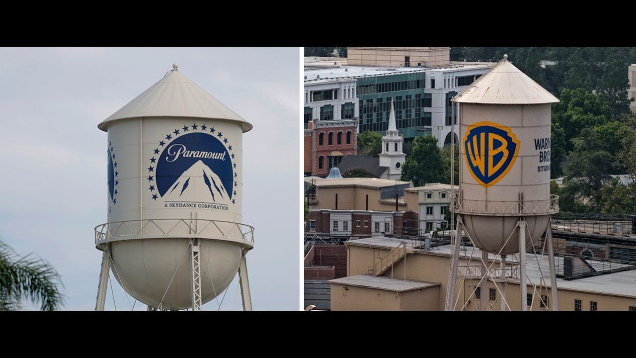 Judge says Paramount, Warner must halt merger