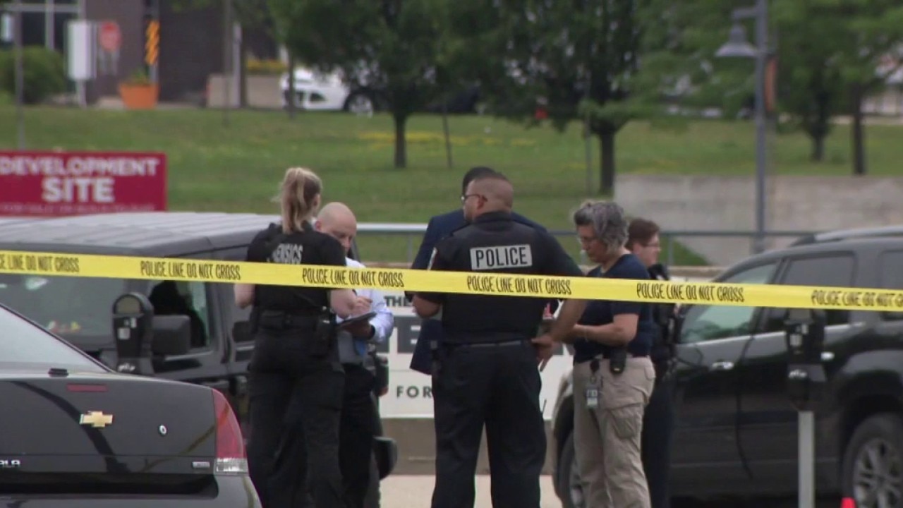 Milwaukee police officers injured in separate holiday weekend incidents