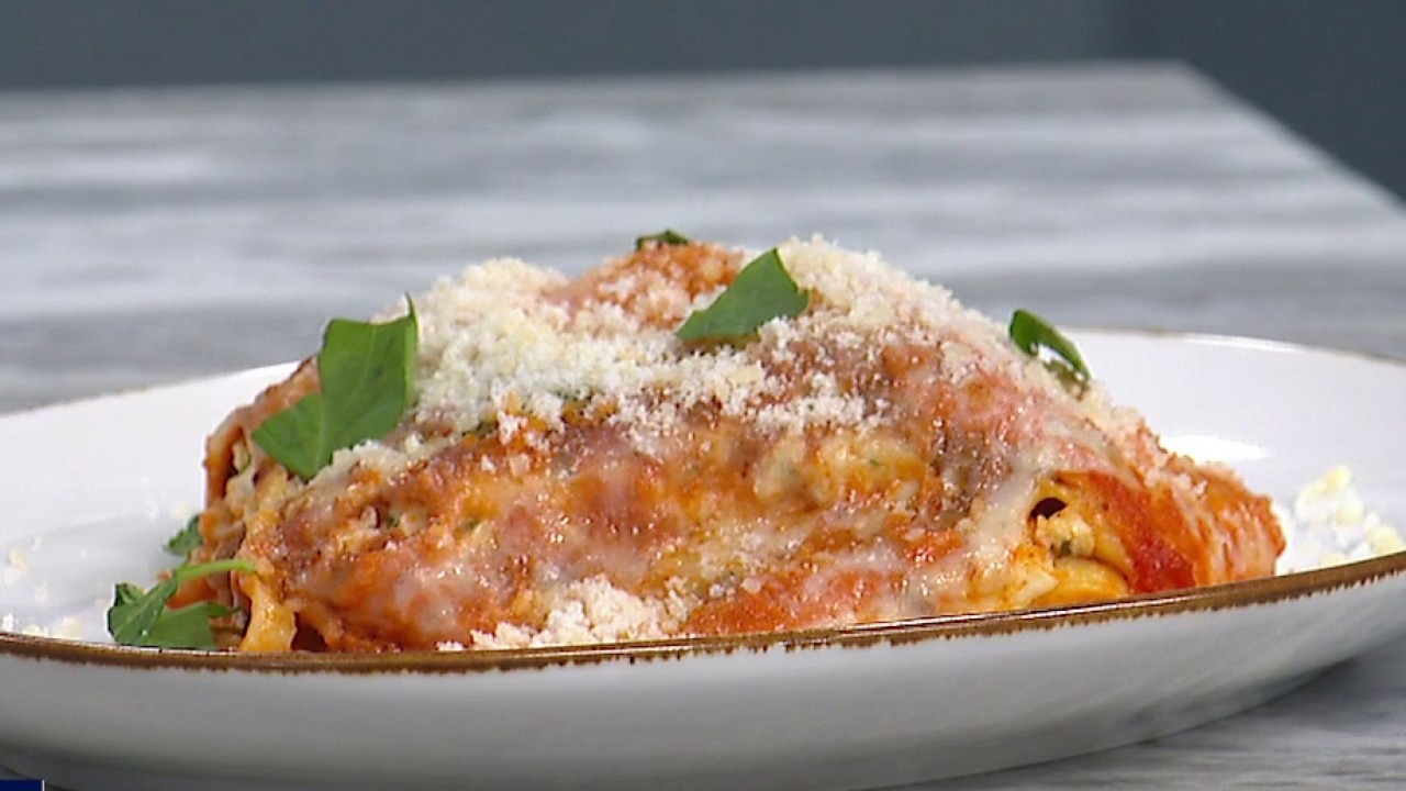Dylan Duffy from Hell's Kitchen brings the lasagna!