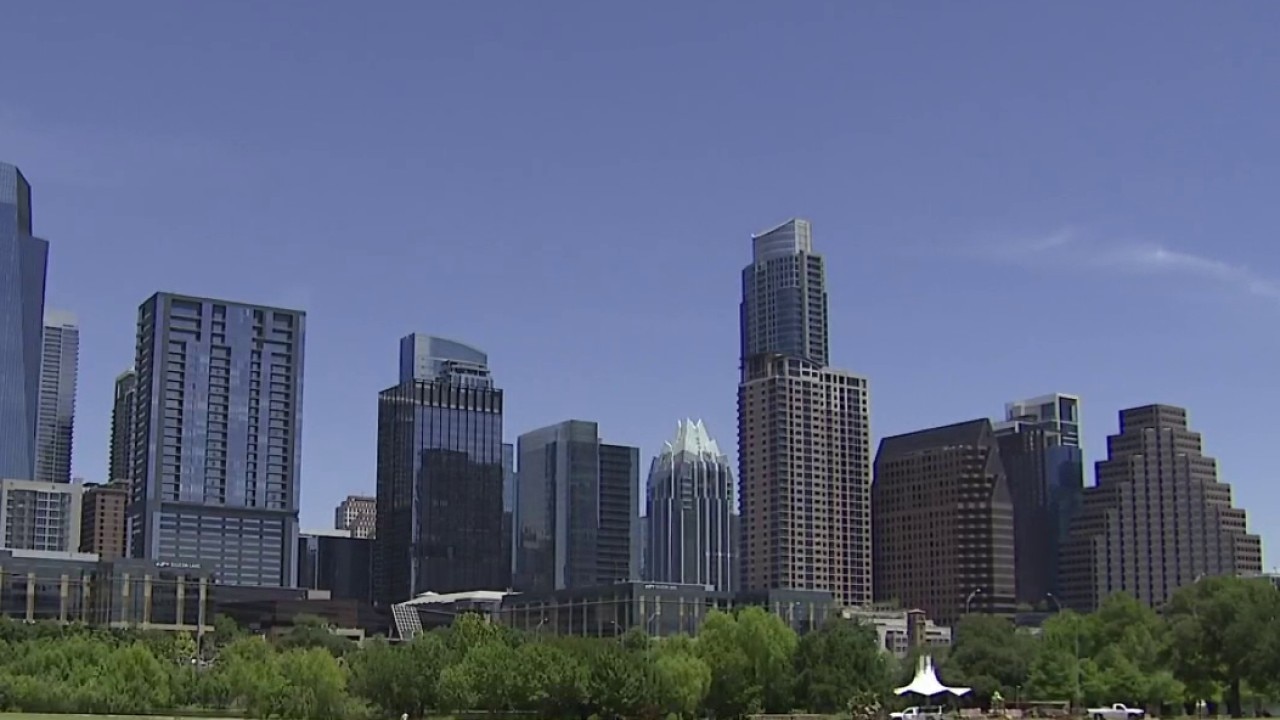 Austin's population surpasses 1 million