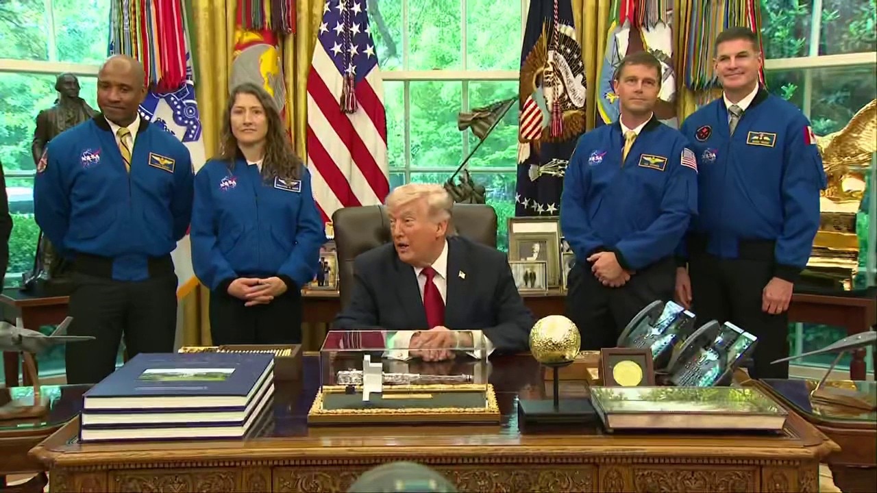 Trump meets Artemis II crew | FULL REMARKS