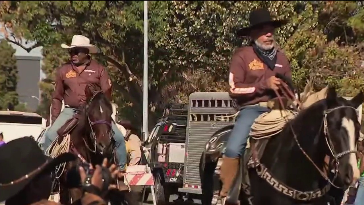 Oakland Black Cowboy parade honors legacy of Wild West