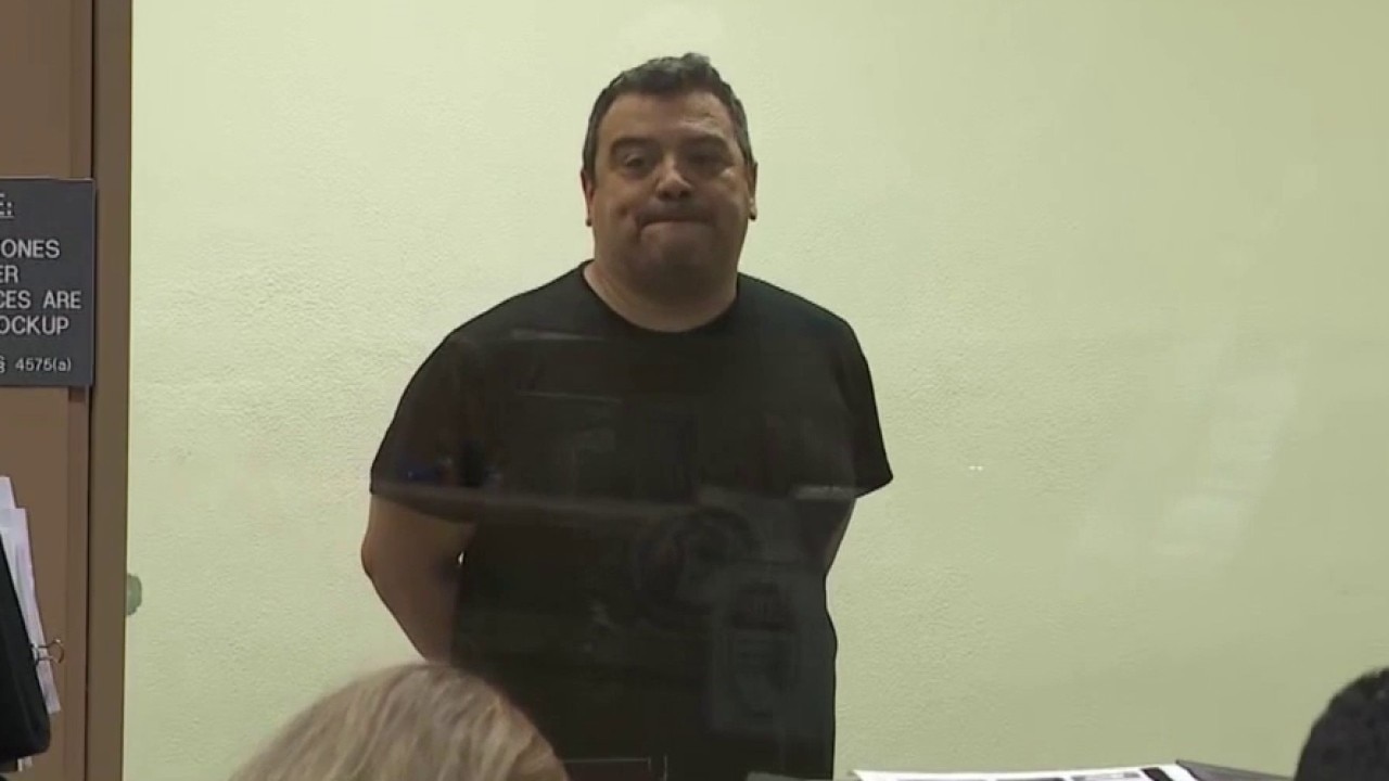 Carlos Mencia pleads not guilty to tax evasion charges