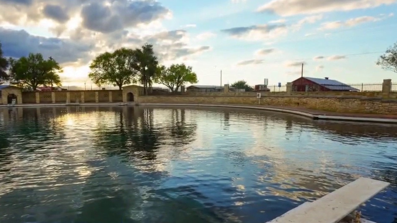 Exploring Balmorhea State Park: Austin Travels