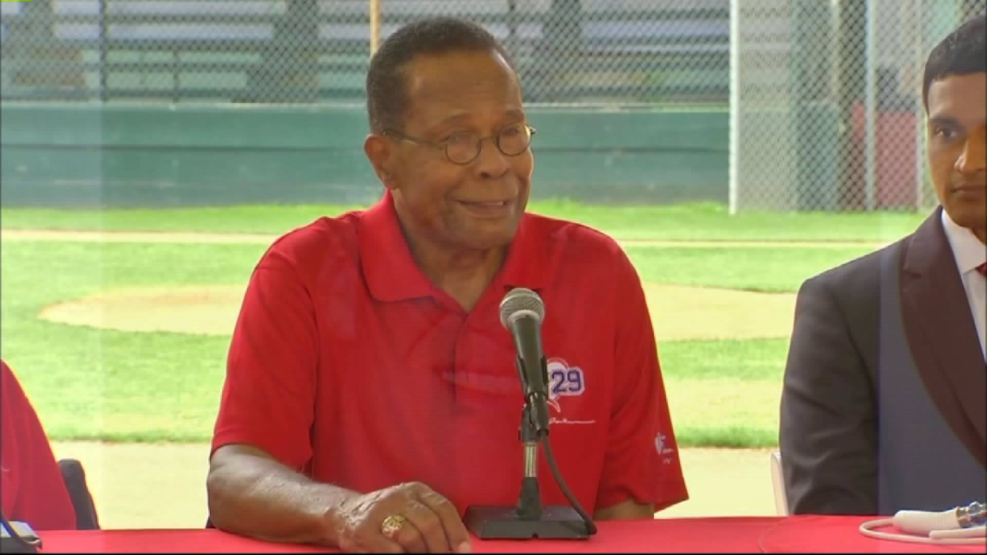 Former pro athlete`s organ donation saves life of baseball great Rod Carew
