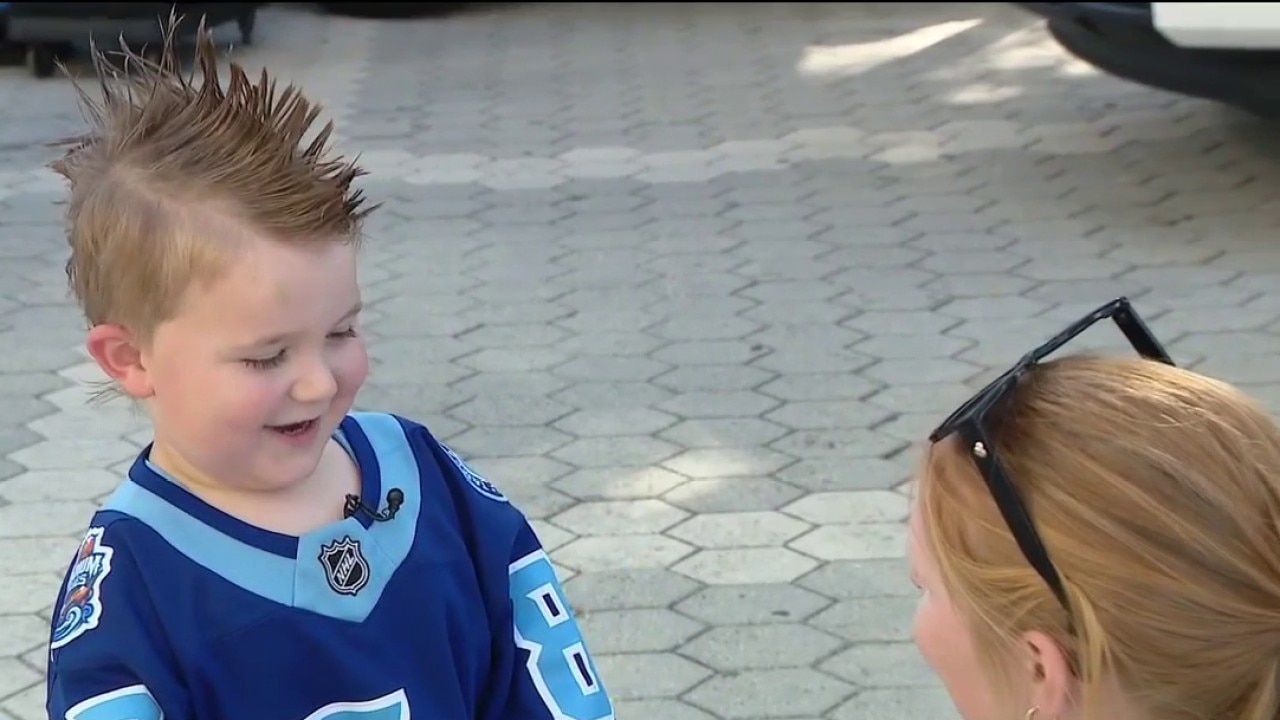 4-year-old  taking Lightning games by storm