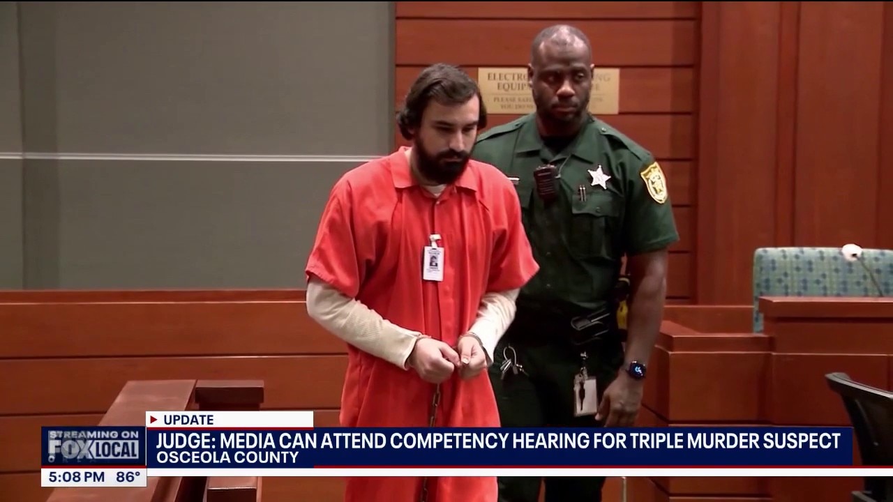 Triple-murder suspect accused of faking psychiatric symptoms