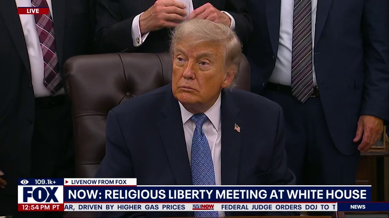 President Trump hosts Religious Liberty meeting 