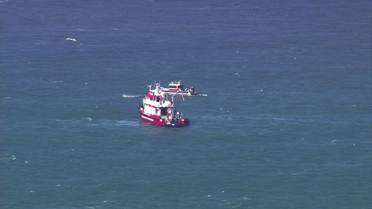 Body found in San Francisco Bay between Alcatraz, Treasure Island