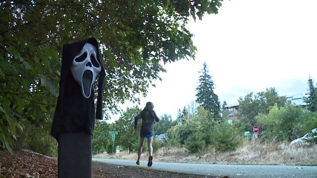 Scream mask scares Burke Gilman jogger