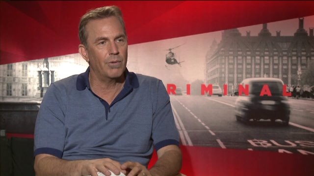 Gino sits down with Kevin Costner to talk about his new thriller "Criminal"