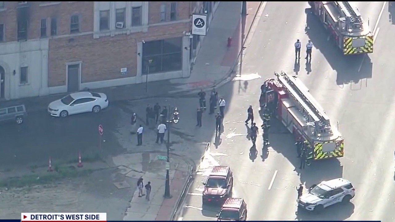 Detroit apartment fire leaves residents displaced on city's west side