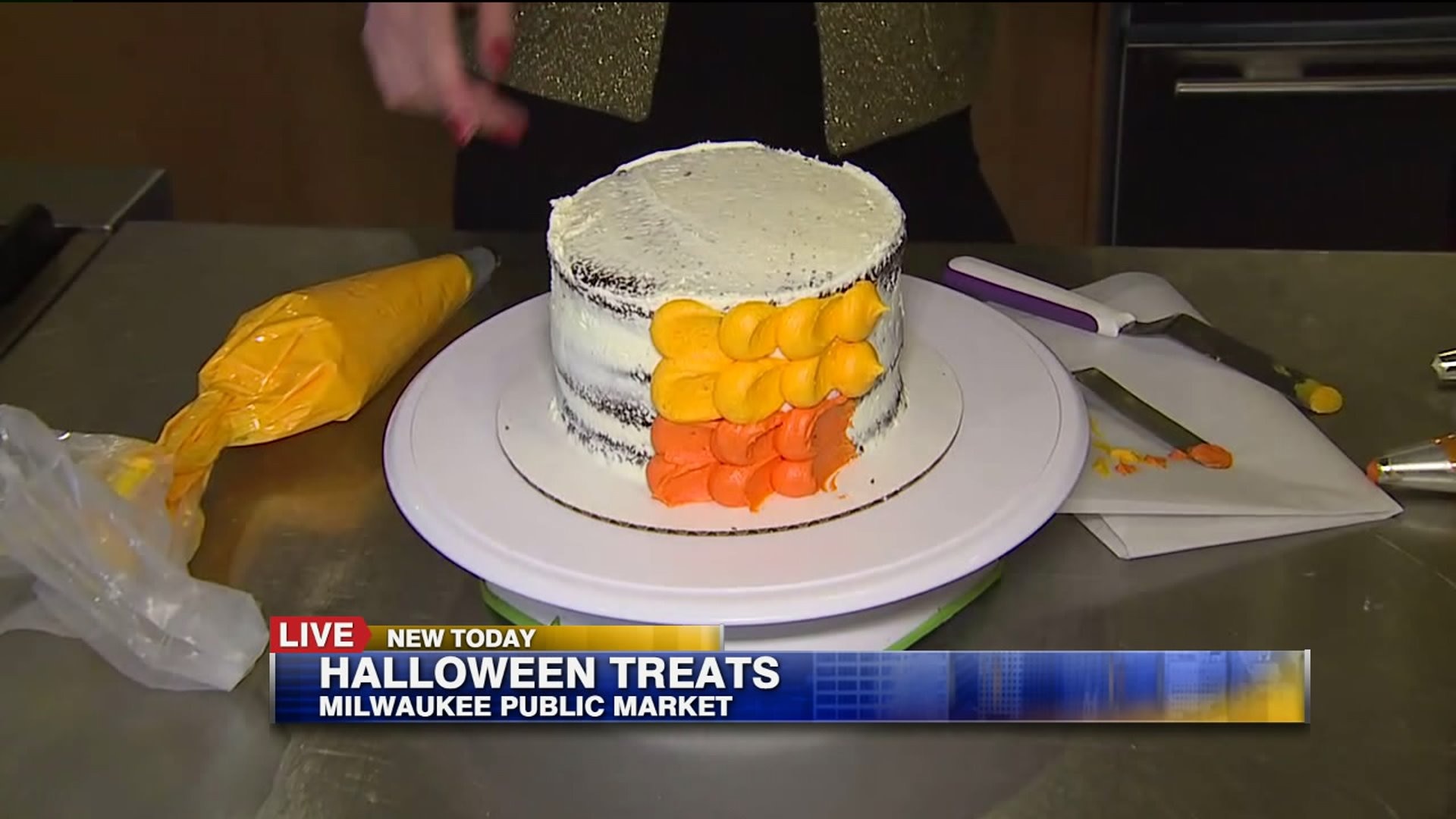 Petal cake in Candy Corn colors