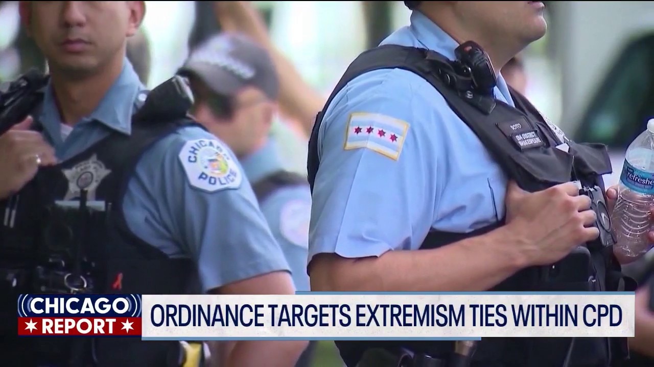Chicago alders target extremist activity among CPD officers | The Chicago Report