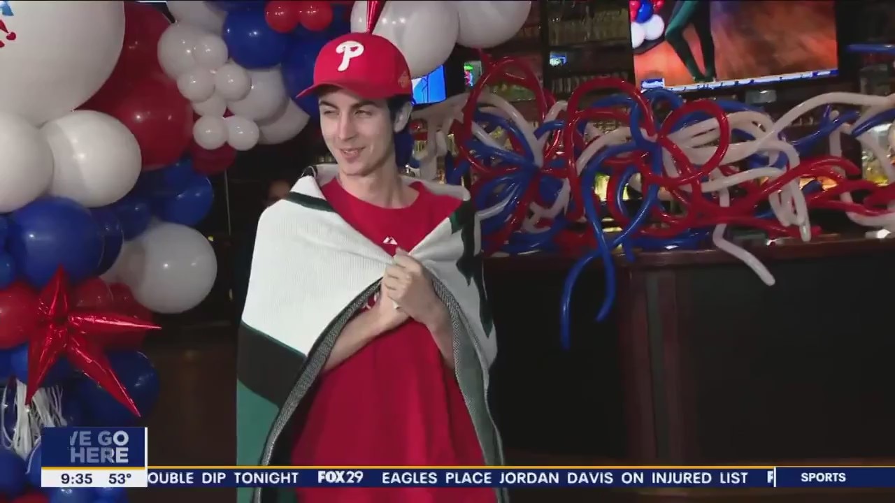 How to style your Phillies & Eagles gear together