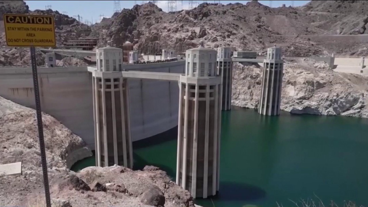 Dropping Lake Mead water levels prompt worries