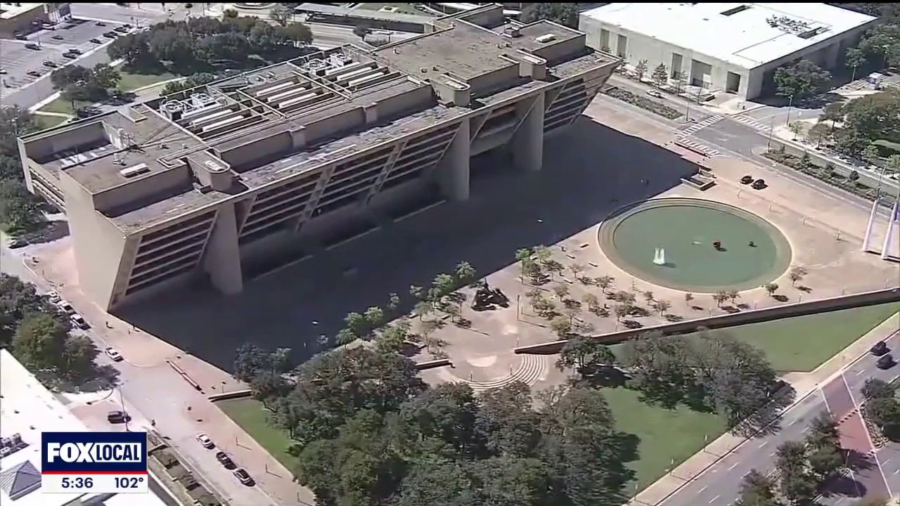 Dallas budget talks spark City Hall debate