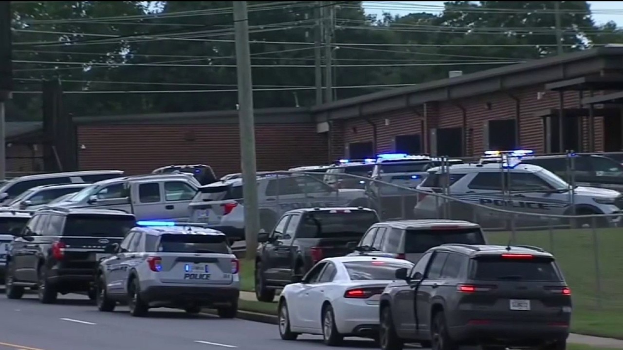 Suspect in custody after Warner Robins High School shooting