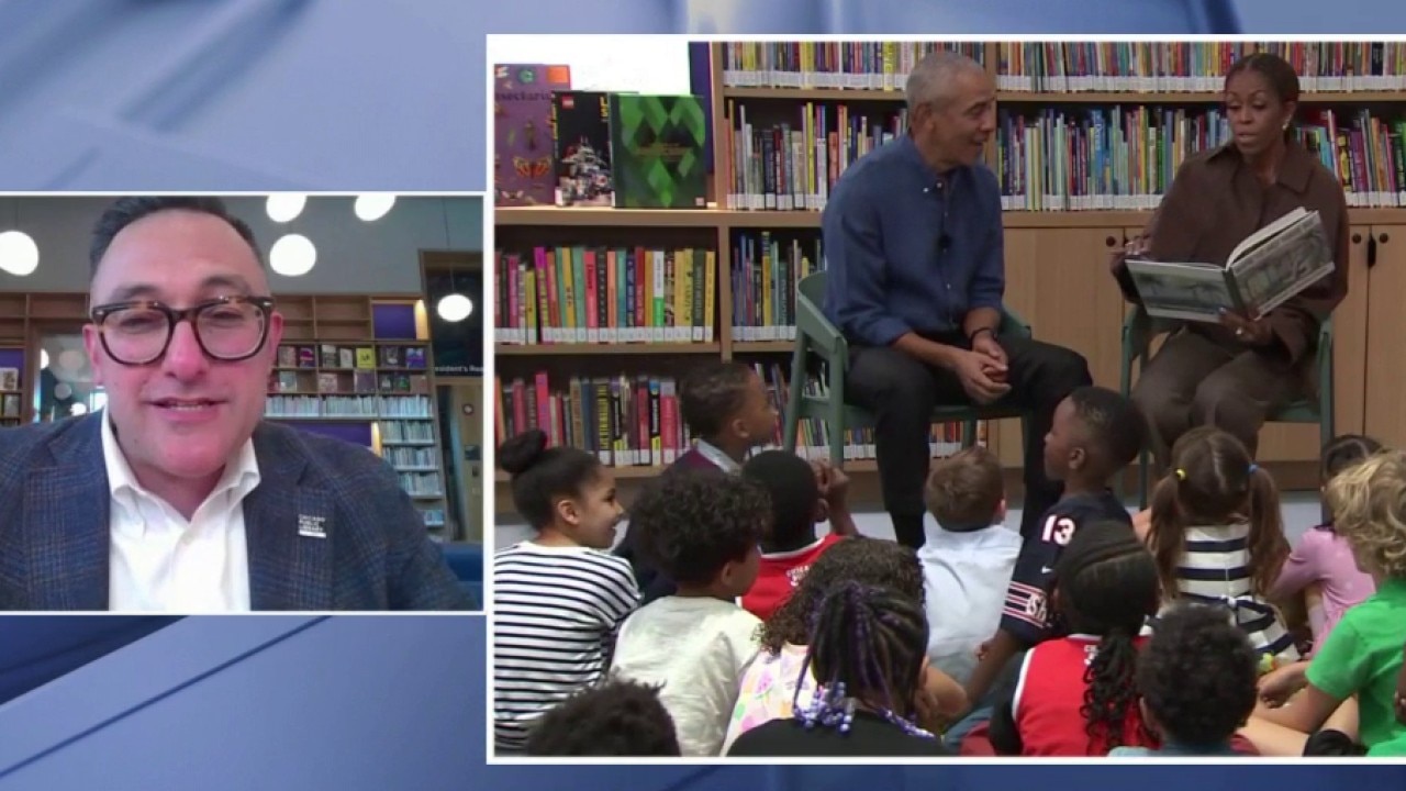 Chicago Public Library opens Obama branch