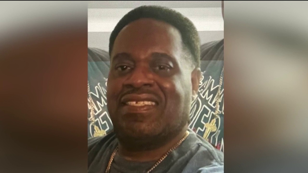 Englewood family mourns father killed in house fire
