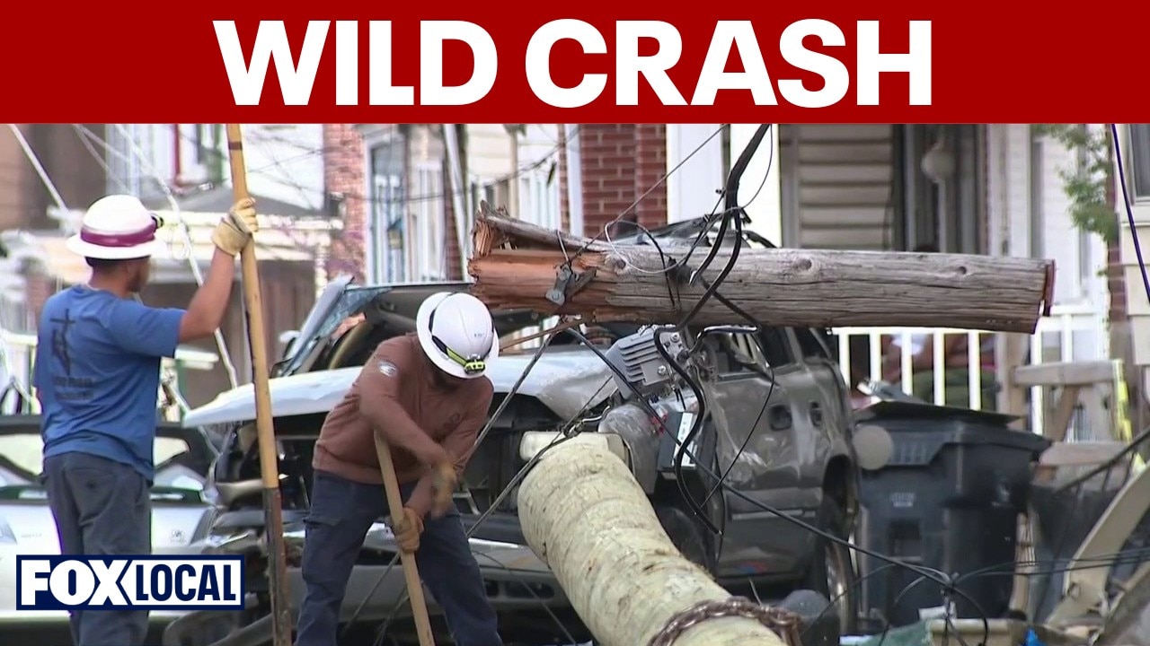 Wild crash knocks out power, gas to Wilmington homes