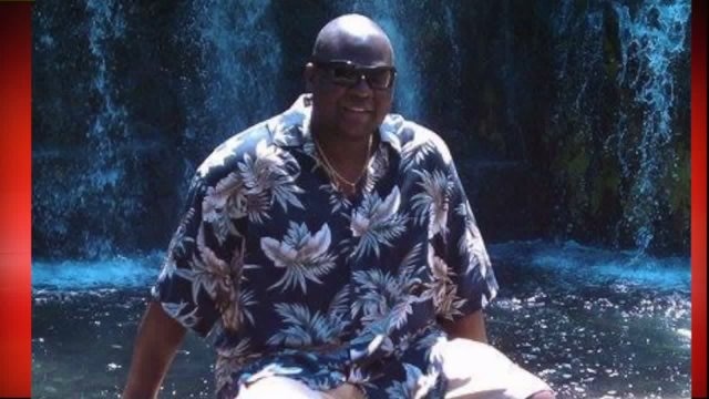 Seattle police officer charged with sexually assaulting 3 co-workers
