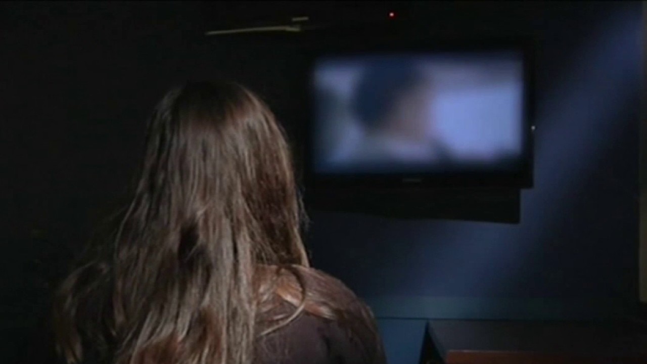 Study: Too much TV in middle age shrinks your brain