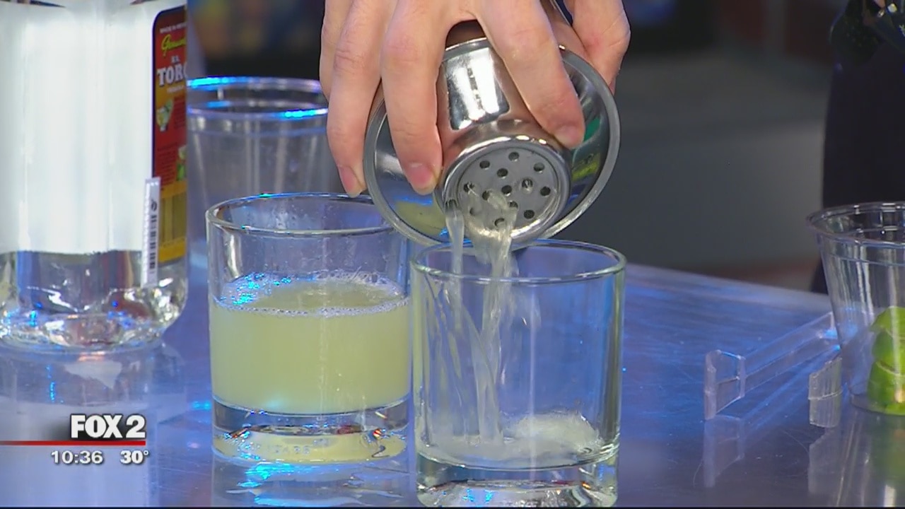 Healthy holiday cocktails with Sumptuous Spirits and Providence Hospital