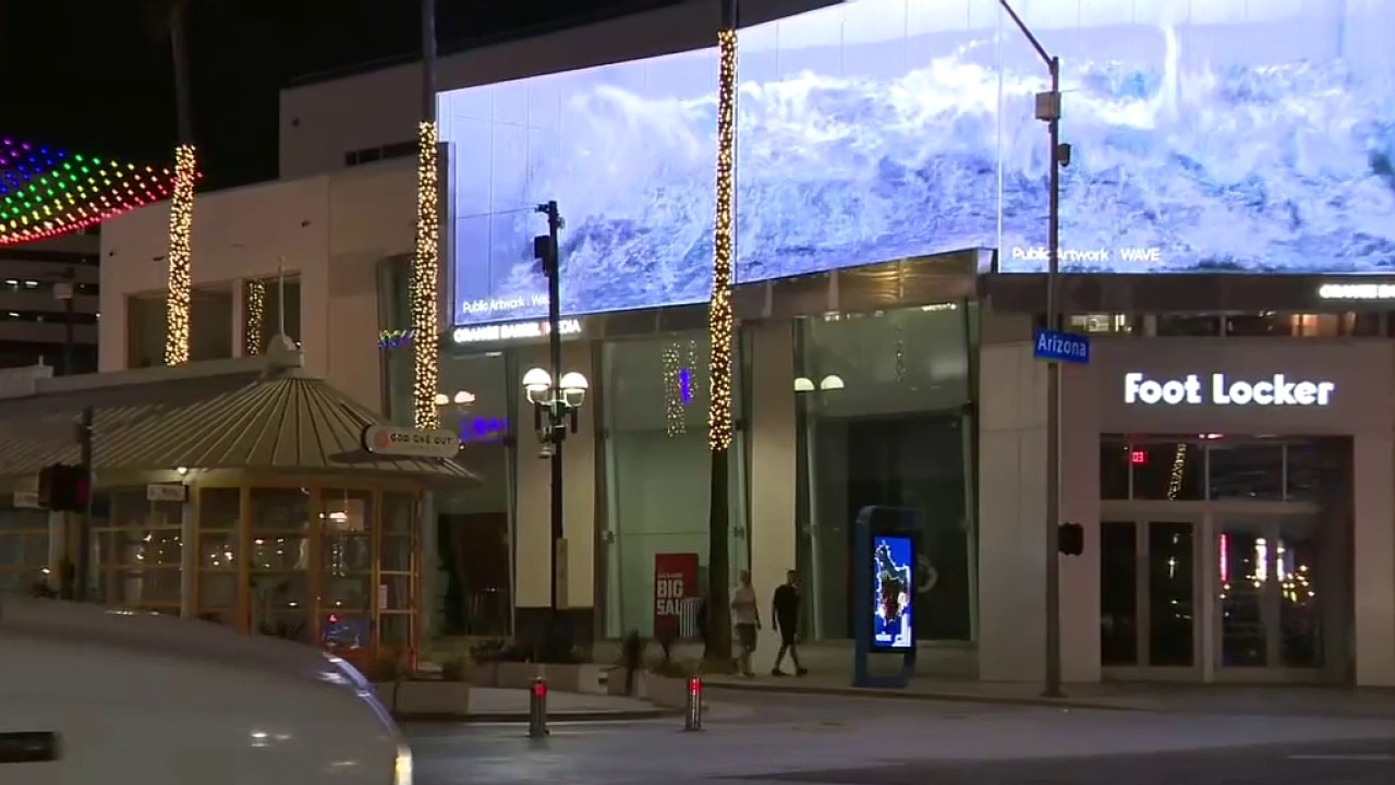 Digital billboards light up Santa Monica