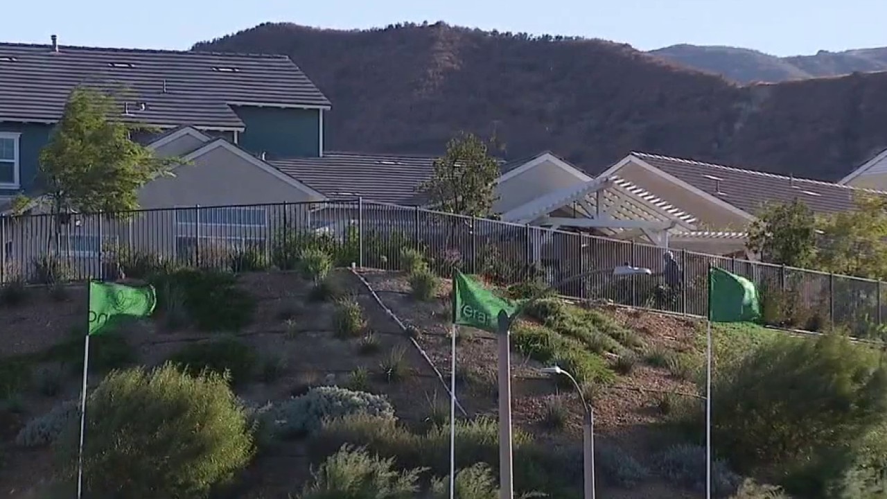 Red flag warnings in effect across Southern California