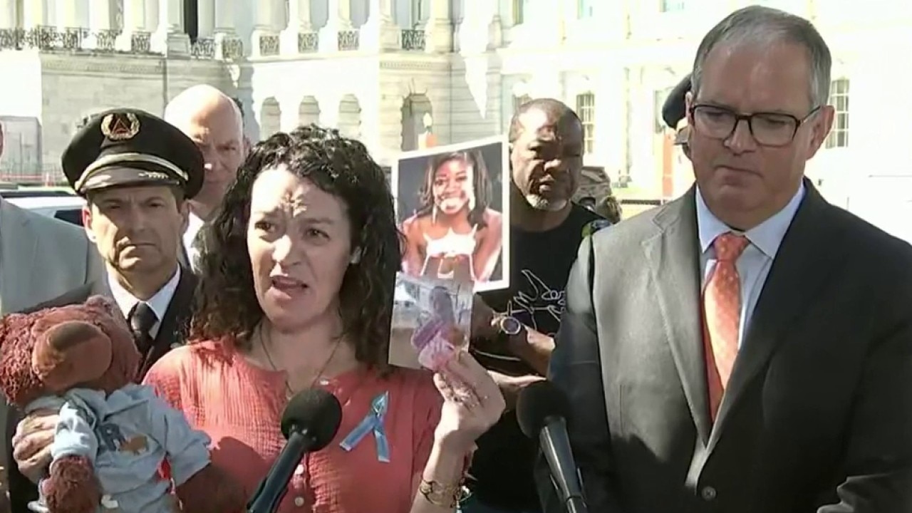 Families of Potomac crash victims call for action
