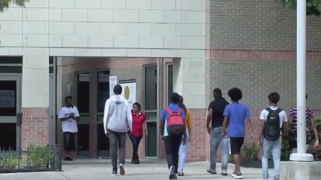 HISD heads back to school for first time since TEA takeover