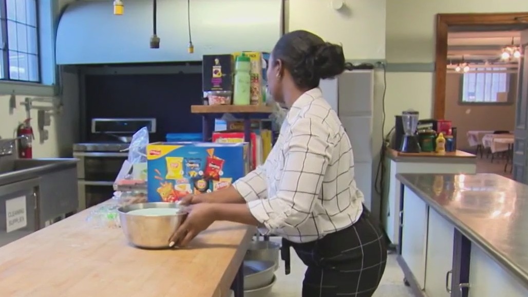 Family Promise Chicago North Shore brightens Christmas for homeless families