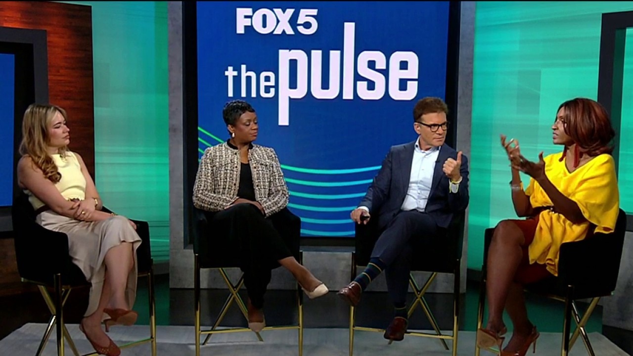 Carpool front seat feud, TSA scanners & scent debate